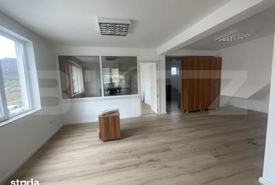 Spațiu comercial, de 110 mp, în Central - 5
