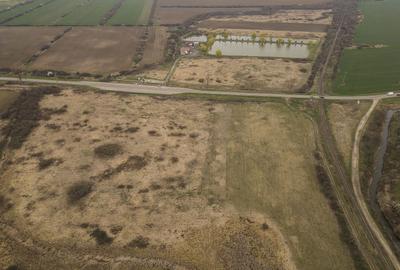 Teren agricol extravilan de 8600 mp, în Central - 10