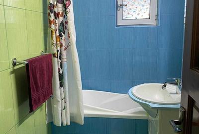 Apartament cu 3 camere decomandat în Central - 1
