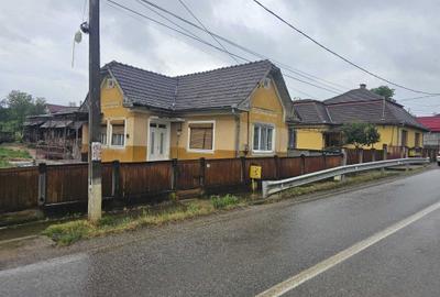 Casă cu 3 camere în Tritenii de Jos - 1
