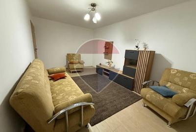 Apartament cu 2 camere decomandat în Peneș Curcanul