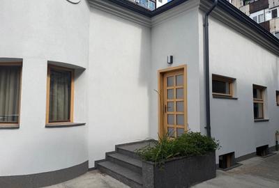 Casă cu 2 camere în Piața Unirii - 3