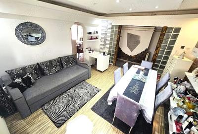 Apartament cu 3 camere în Micro 15 - 15