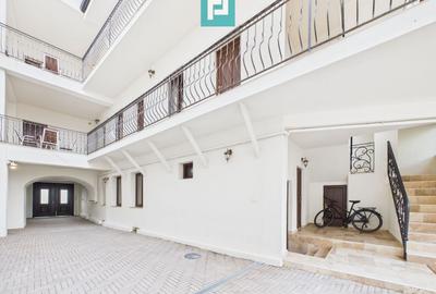 Casă individuală cu 8 camere cu Canalizare în Aradul Nou - 5