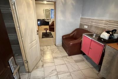 Casă cu 2 camere în Central