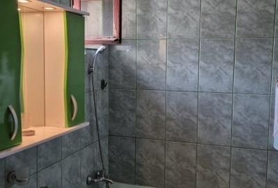 Apartament cu 3 camere semidecomandat, mobilat în Far - 11