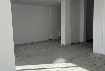 Spațiu comercial, de 140 mp, în Central - 1
