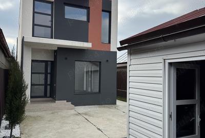 Casă cu 3 camere cu Teren 370 Mp în Caracal - 9