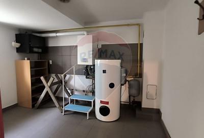 Casă cu 6 camere cu Teren 599 Mp în Bună Ziua - 52