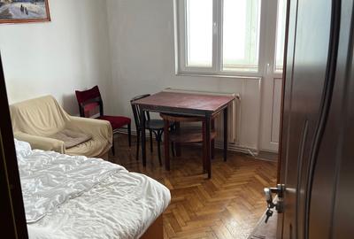 Apartament cu 3 camere decomandat în Central - 4