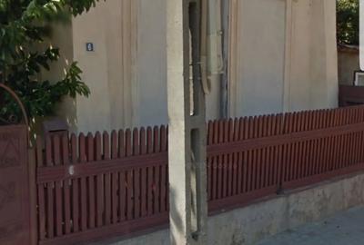 Casă cu 3 camere cu Teren 197 Mp în Tăbăcari