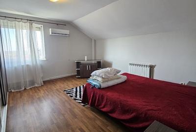 Apartament cu 3 camere decomandat în Iosia