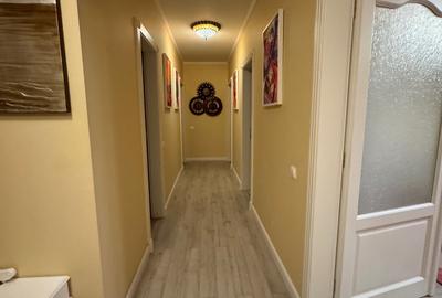 Apartament cu 3 camere decomandat în Exterior Vest - 5