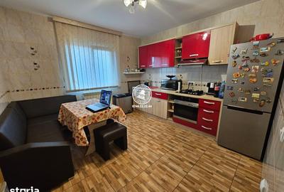 Casă cu 5 camere cu Teren 300 Mp în Valea Lupului