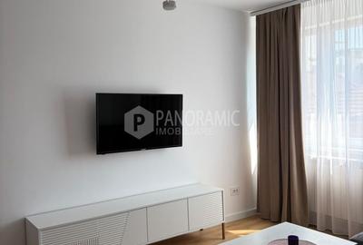 Apartament cu 3 camere semidecomandat în Central - 3
