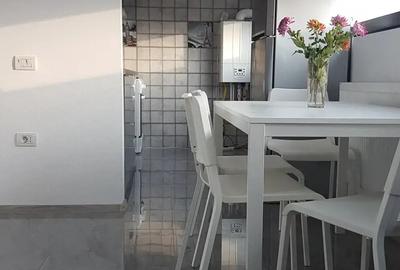 Apartament cu 2 camere decomandat în Valu lui Traian - 1