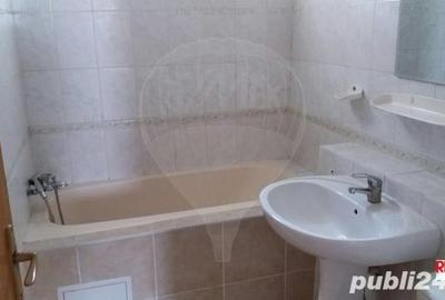 Apartament cu 3 camere decomandat în Poiana Brașov - 2