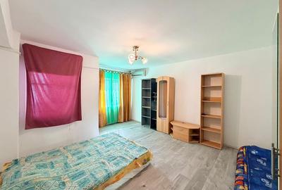 Garsonieră decomandată în Lujerului
