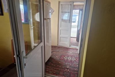 Casă cu 4 camere în Valea Moșneagului - 3
