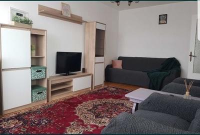 Apartament cu 2 camere decomandat în Crângași