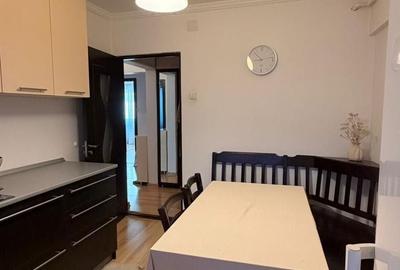 Apartament cu 4 camere în Traian