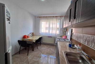 Apartament cu 2 camere semidecomandat, mobilat în Florești - 3