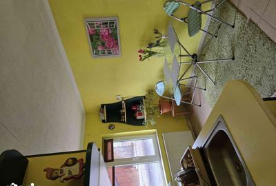 Casă cu 4 camere cu Teren 609 Mp în Central - 9