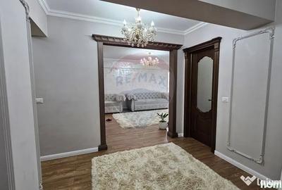 Apartament cu 3 camere decomandat în Burdujeni