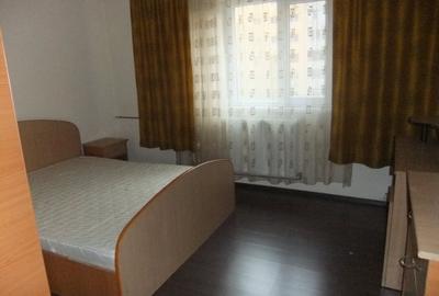 Apartament cu 2 camere semidecomandat, mobilat în Titan - 2