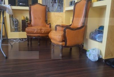 Casă cu 4 camere cu Teren 245 Mp în Central - 10
