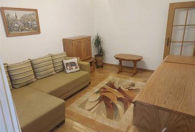 Apartament cu 3 camere decomandat, mobilat în Păcurari