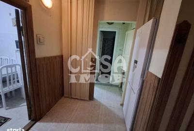 Apartament cu 2 camere decomandat în Micro 12 - 11