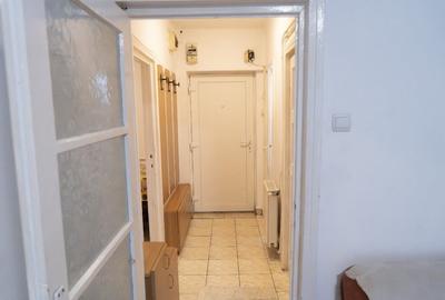 Apartament cu 2 camere, mobilat în Central - 2