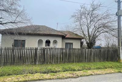 Casă cu 4 camere cu Teren 1820 Mp în Valea Presnei - 2