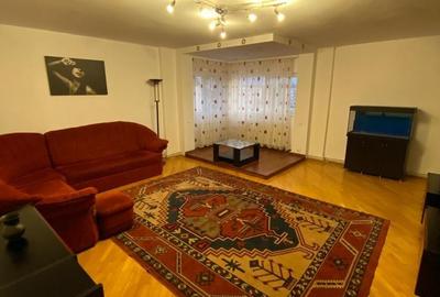 Apartament cu 4 camere decomandat în Astra - 2