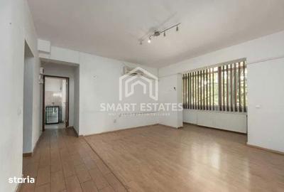 Apartament cu 3 camere decomandat în Unirii