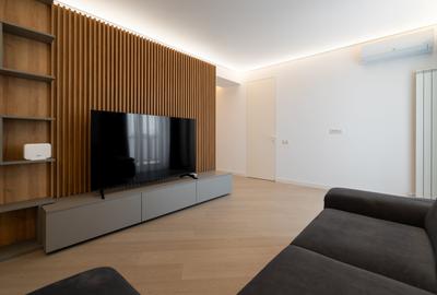 Apartament cu 3 camere decomandat în Nord