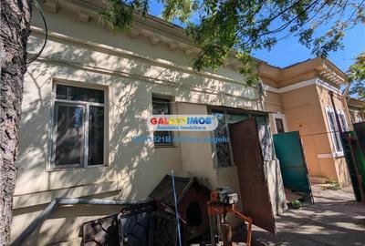 Casă cu 4 camere cu Teren 134 Mp în Unirii