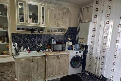 Apartament cu 3 camere decomandat în Carpați 2 - 5