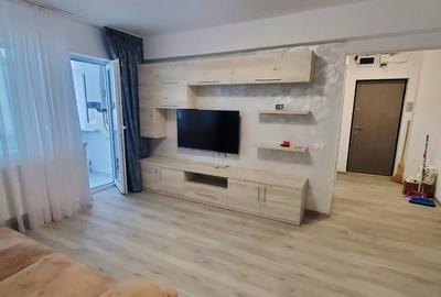 Apartament cu 2 camere semidecomandat, mobilat în Central - 2