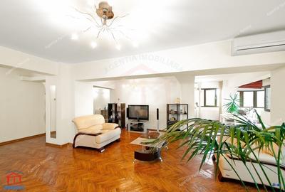 Apartament cu 4 camere decomandat, mobilat în Ultracentral