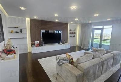Apartament cu 5 camere decomandat în Tei - 1