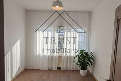 Apartament cu 3 camere decomandat în Central - 3