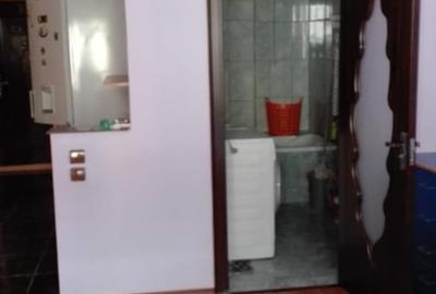 Garsonieră decomandată în P-ța Universității