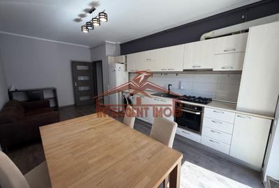 Apartament cu 3 camere decomandat, mobilat în Turnișor