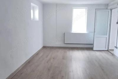 Spațiu comercial, de 700 mp, în Ultracentral - 5