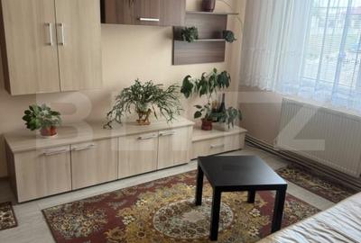 Apartament cu 3 camere semidecomandat, mobilat în Sud-Est