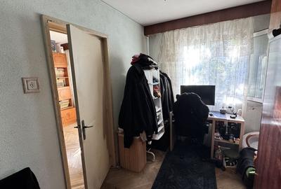 Apartament cu 3 camere semidecomandat în Km 4-5 - 3
