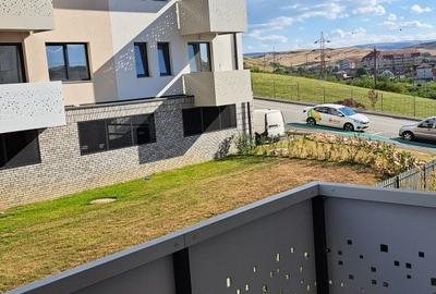Apartament cu 2 camere decomandat în Apahida