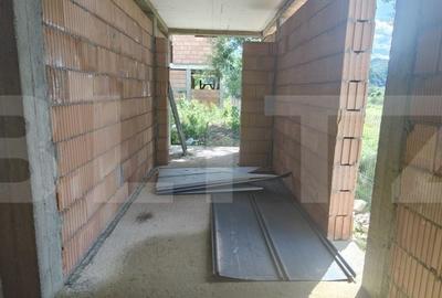 Casă cu 4 camere cu Teren 350 Mp în Central - 8